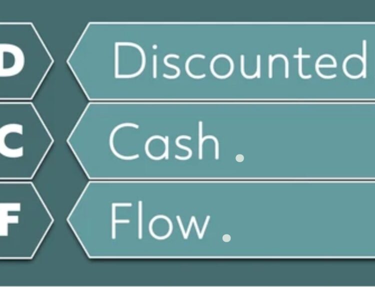 Valuation (DCF, Comparable)